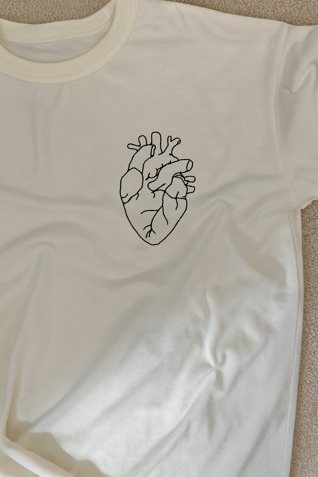 T-shirt with Heart Embroidery