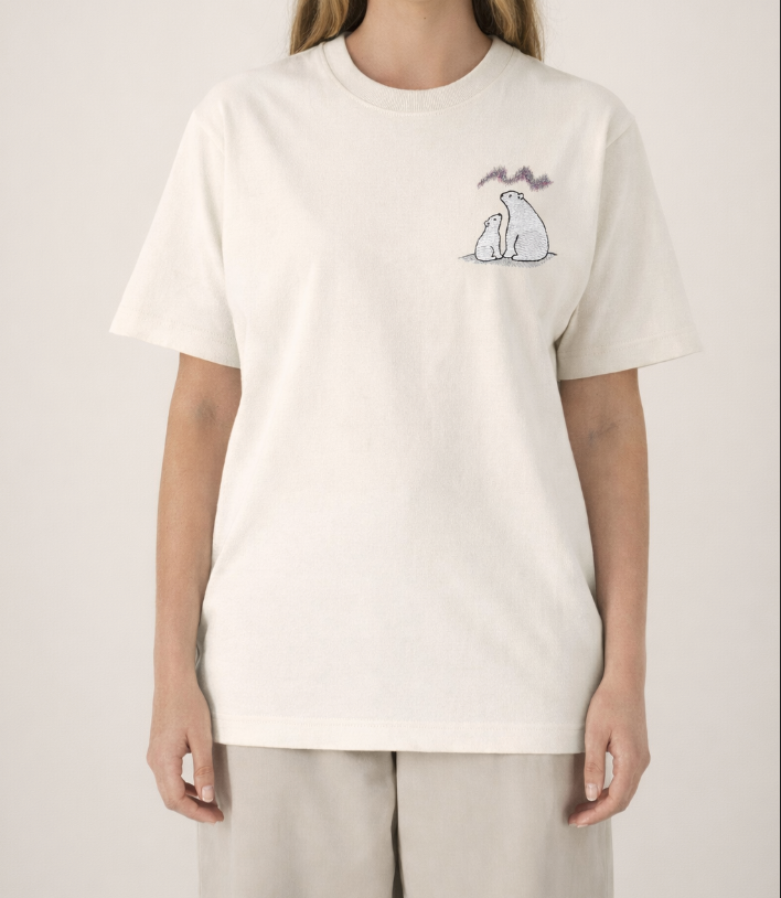 Relaxed Fit T-Shirt/Hoodie - Little White Bears Embroidery under the Northern Lights